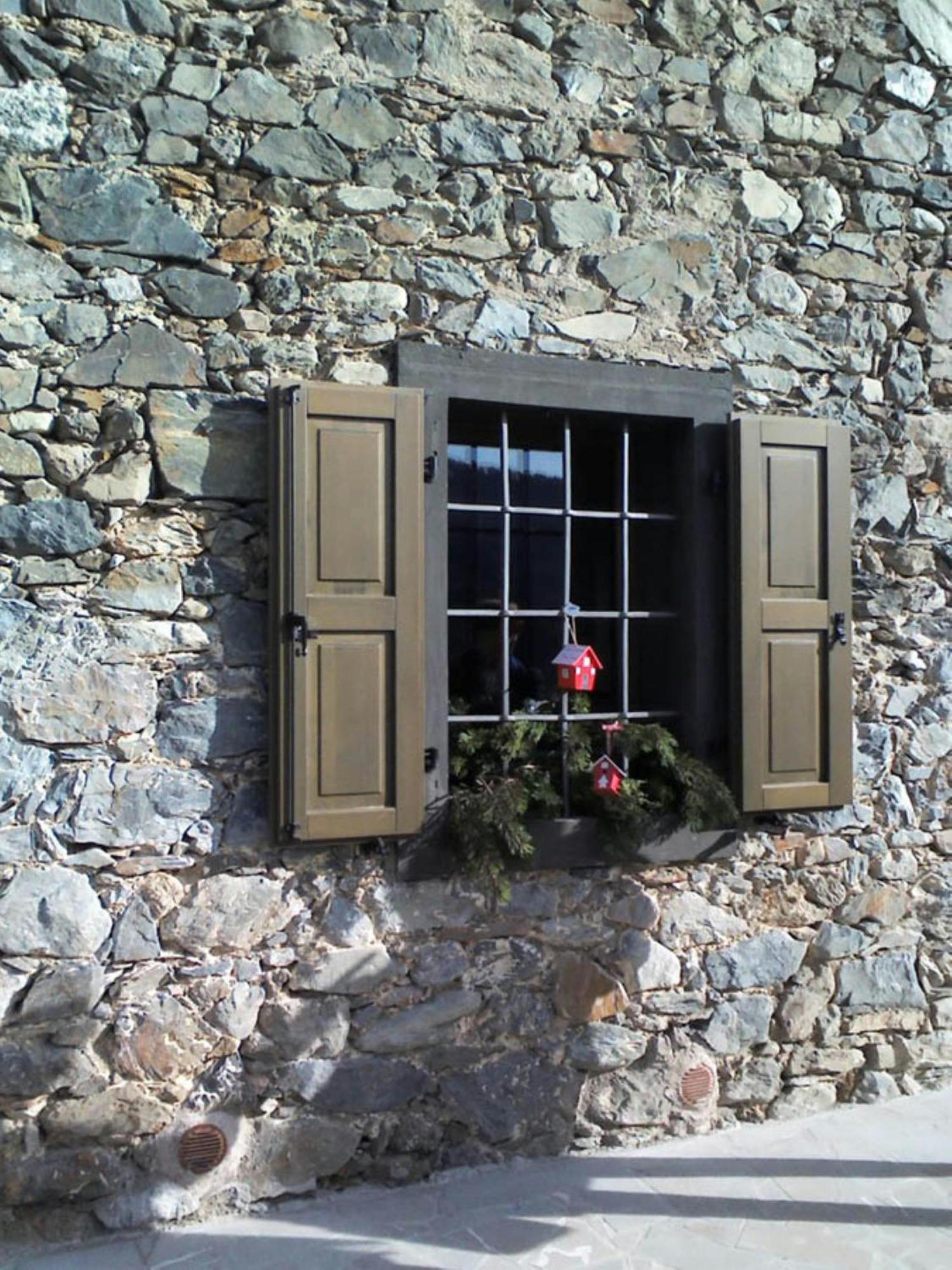 Albergo Diffuso Comeglians Bilik gambar
